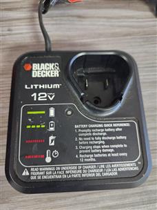 Black & Decker LCS12 12v Battery Charger LB12 BATTERY COMBO ORIGINAL WORKING